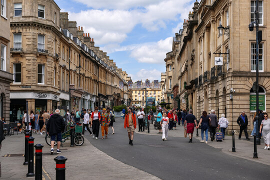Fototapeta New Bond street in Bath, England UK May 30 2024