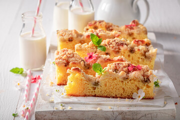 Fresh gooseberry butter cake made of fruits and sugar.