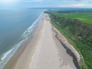 Benone Beach Strand und Dünenlandschaft in Nordirland