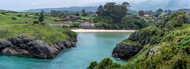 Playa de Poo, Poo, Llanes, Asturias, España 