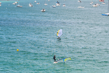 Activité sportive en bord de mer en Bretagne