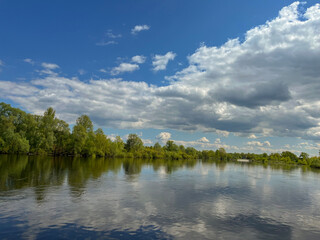 Obraz premium very beautiful bank of the Berezina river in summer