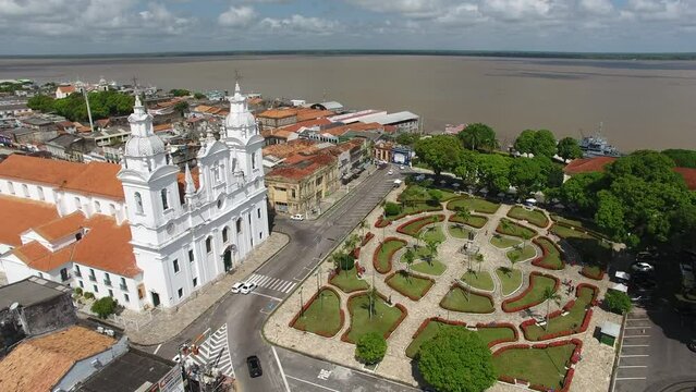 Aerial view of the S&eacute; Cathedral, in the Dom Frei Caetano Brand&atilde;o Square, Cidade Velha - Bel&eacute;m, Par&aacute;, Brazil