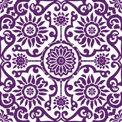 Purple Chinese pattern with woodcut print and green lines
