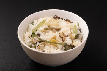山菜　炊き込みご飯