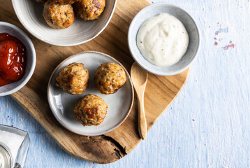 Homemade vegan meatballs
