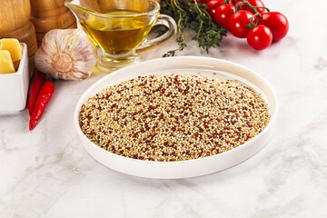 Raw dry quinoa seeds cereal