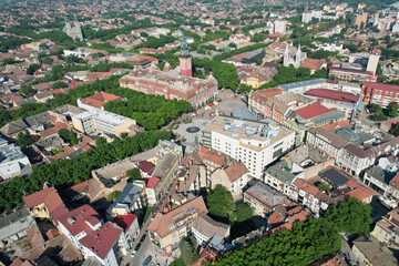 Obraz premium Aerial view of Subotica town, central square and City Hall on sunny summer day. Serbia.