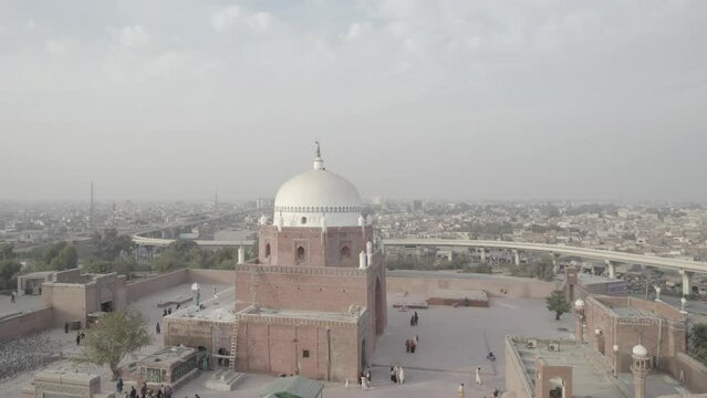 Tomb of Hazrat Bahauddin Zakariya (R.A) Multan Qila Kuhna Qasim Bagh Multan Fort
Ghanta Ghar Drone Footage