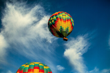 Naklejka premium hot air balloons, ballooning, clouds, Napa Valley, early morning, blue sky