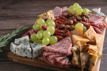 sausage, salami, ham, cheese, board, snack, food, gourmet, assortment, charcuterie, antipasto, horizontal, prosciutto, dinner, meal, delicious, meat