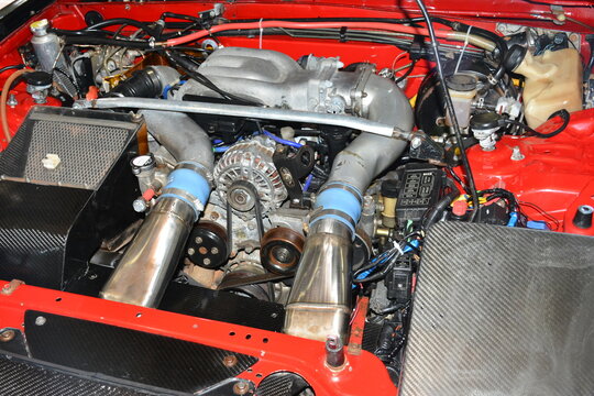 Mazda miata mx5 engine at Neo classic car show in Muntinlupa, Philippines
