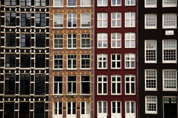 Obraz premium Panoramic view of Amsterdam canals and typical dutch houses