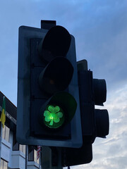 Lucky clover green light