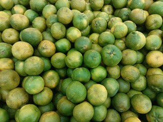 tangerine fruit in the market