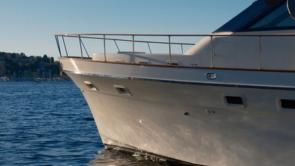 seattle boat yacht summer rich life sea