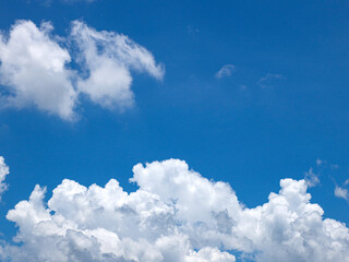 Background image of blue sky and white clouds in summer sky
