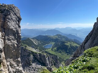 Fototapeta premium Wanderung Rofangebirge zum Zireiner See
