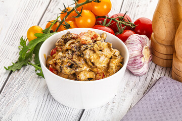 Roasted beef with cream sauce