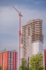 Budowa nowoczesnego budynku © rozentuzjazmowany