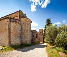 Italia, Toscana, Chianti, la Pieve del paese di San donato in Poggio.