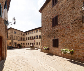 Italia, Toscana, il paese di San donato in Poggio.