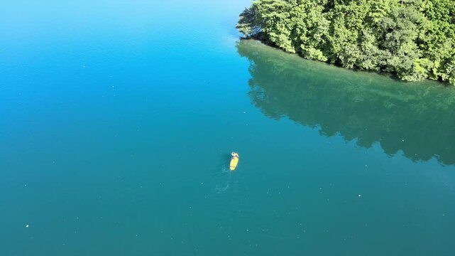 長野県大町市青木湖夏SUPドローン空撮 aerial stand up paddle in a lake