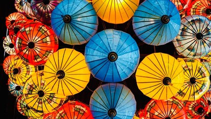 Asiatische Laternen, bunte Lampions