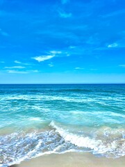 blue ocean with sky