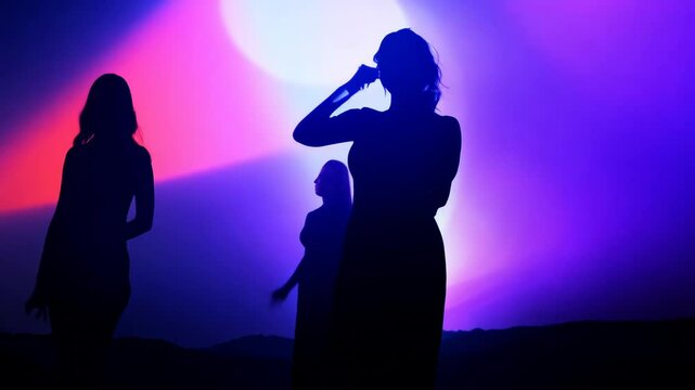 silhouette of couple dancing