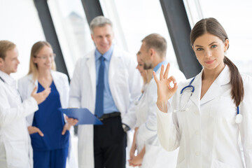 Obraz premium doctor meeting close up in studio