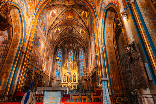 Intwerior of  Cathedral of St. Peter and Paul, Vysehrad, Prague. Neo Gothic Basilica of St Peter and St Paul in Vysehrad fortress.
