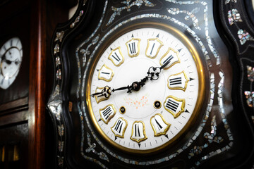 antique clock, clock face