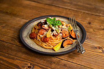 ナスとアスパラのトマトパスタ