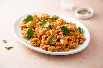 Spicy rice with chicken and pineapple