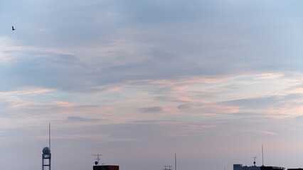 マジックアワーの雲と空