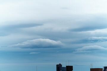 白い雲と青い空