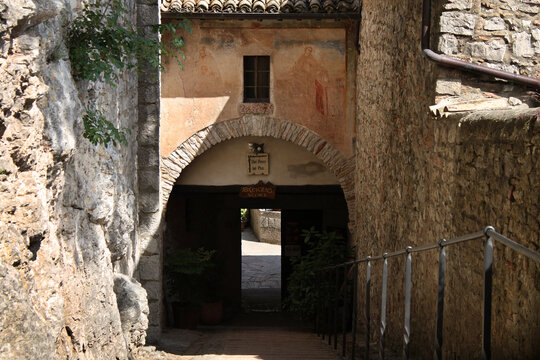 Eremo Delle Carceri Entrance, Assisi