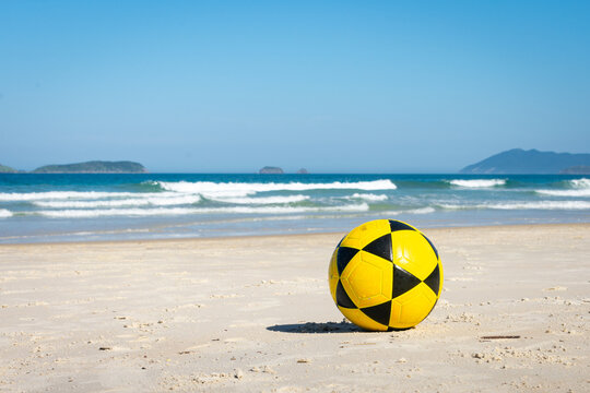 ball on the beach