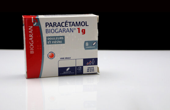 Boite de comprim&eacute;s de parac&eacute;tamol de Biogaran
