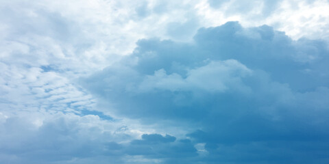 Fototapeta premium sky clouds blue soft winter pattern effect abstract graphics image surface Low angle side view cumulus clouds. cover page slide template use canvas marble pattern use banner background 