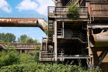 Altes industrielles Gebäude im Landschaftspark Duisburg Nord, Vintage, LaPaDu, Ruhrgebiet, Deutschland
