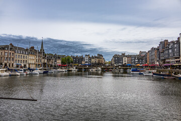 Le port de Honfleur en Normandie