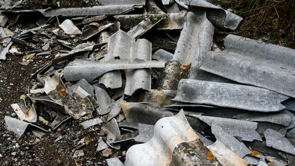 tiles, slate, roof, roof covering, building materials, garbage, waste, heap, a lot, fragments, pollution, environment, danger, Europe, France, grey, street