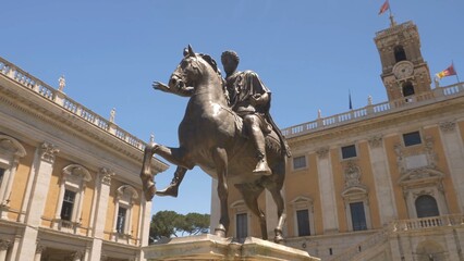 Naklejka premium A bronze equestrian statue of Marcus Aurelius in Rome.