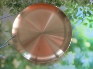 Table manner with vintage plate