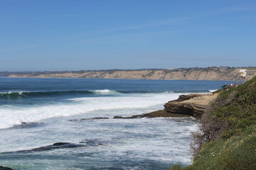 waves crashing on rocks