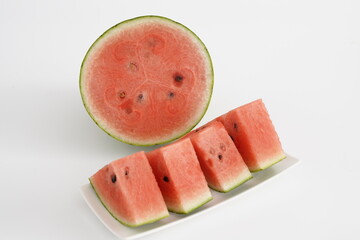 新鮮なラグビーボール型のスイカ 長崎県産 うり坊