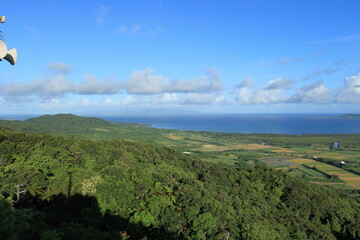 Obraz premium Iriomote Island seen from the migratory bird observation station in Mt.Bannadake