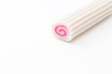 白背景に鳴門巻き